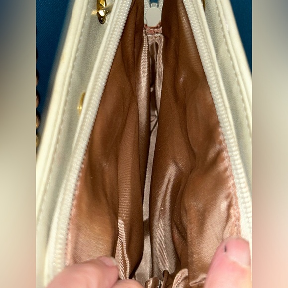 Vintage Whiting & Davis Bag Small Ivory Metal Mesh with Double Chain Strap - Picture 9 of 9